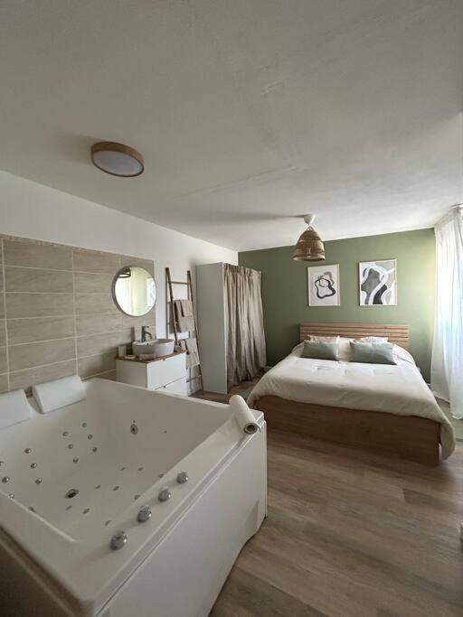 Romantique Room มูเรต์ ภายนอก รูปภาพ